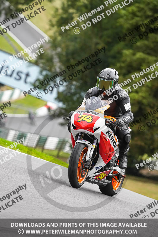cadwell no limits trackday;cadwell park;cadwell park photographs;cadwell trackday photographs;enduro digital images;event digital images;eventdigitalimages;no limits trackdays;peter wileman photography;racing digital images;trackday digital images;trackday photos